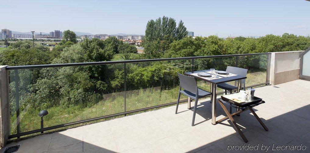 Aparthotel Jardines De Aristi Βιτόρια-Γκαστέις Εστιατόριο φωτογραφία